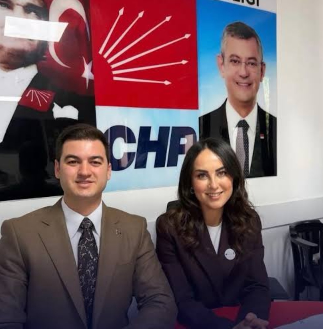 SAYIN MANDALİNCİ, ASUMAN HANIM MİMAR MI, DEĞİL Mİ?